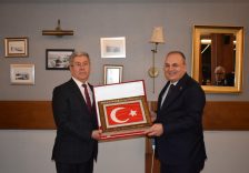 EMEKLİ OLAN İZMİR BAM BAŞSAVCISI ARAPOĞLU'NA VEDA TÖRENİ