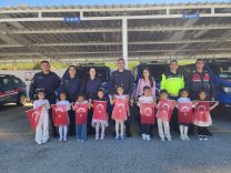 ALİAĞA'DA, MİNİK ÖĞRENCİLER JANDARMAYI YAKINDAN TANIDI